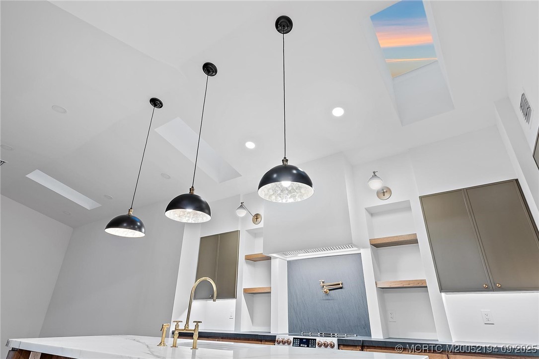 4248 SW Mallard Creek Trail