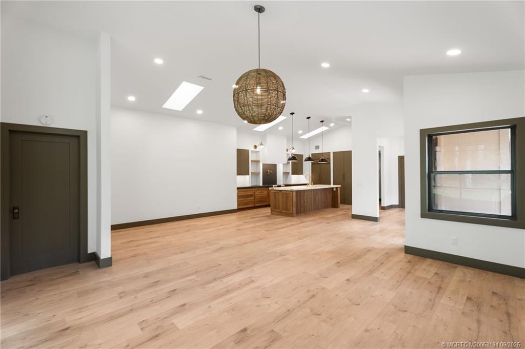 4248 SW Mallard Creek Trail