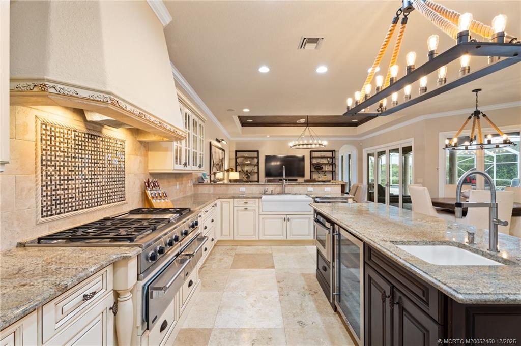 3306 SW Rivers End Way