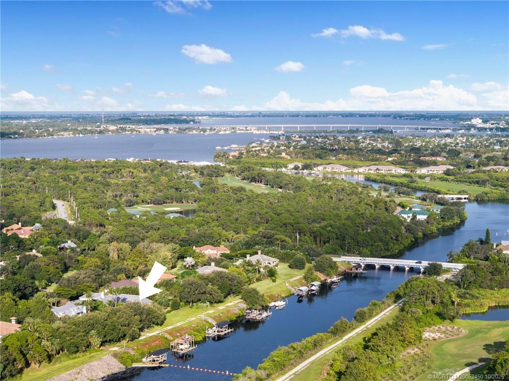 3306 SW Rivers End Way