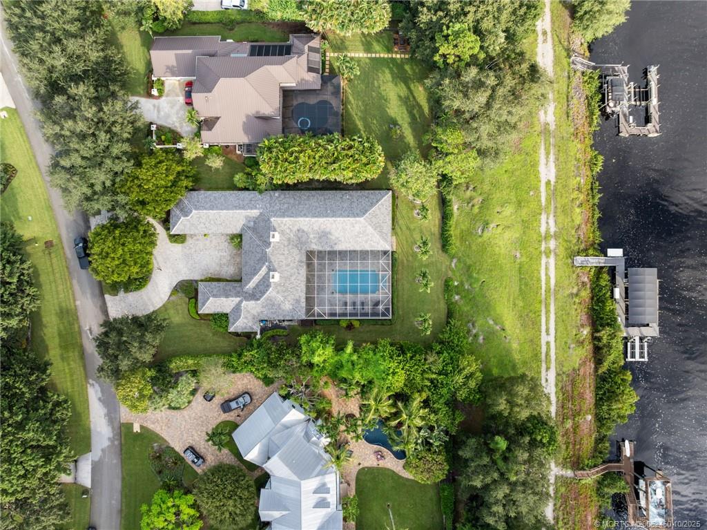 3306 SW Rivers End Way