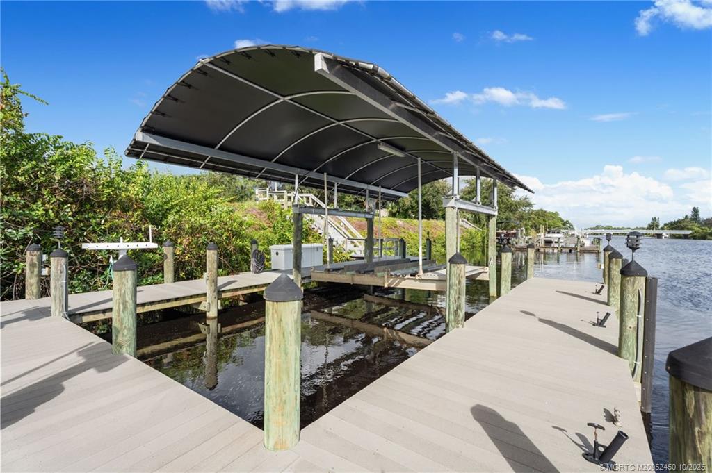 3306 SW Rivers End Way