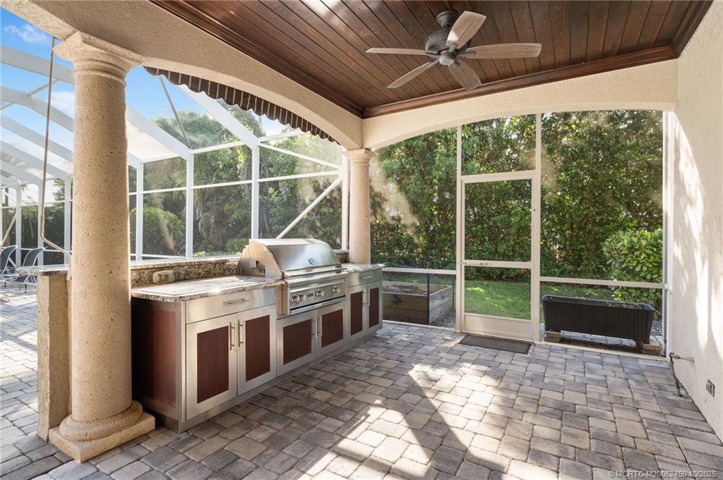 3306 SW Rivers End Way