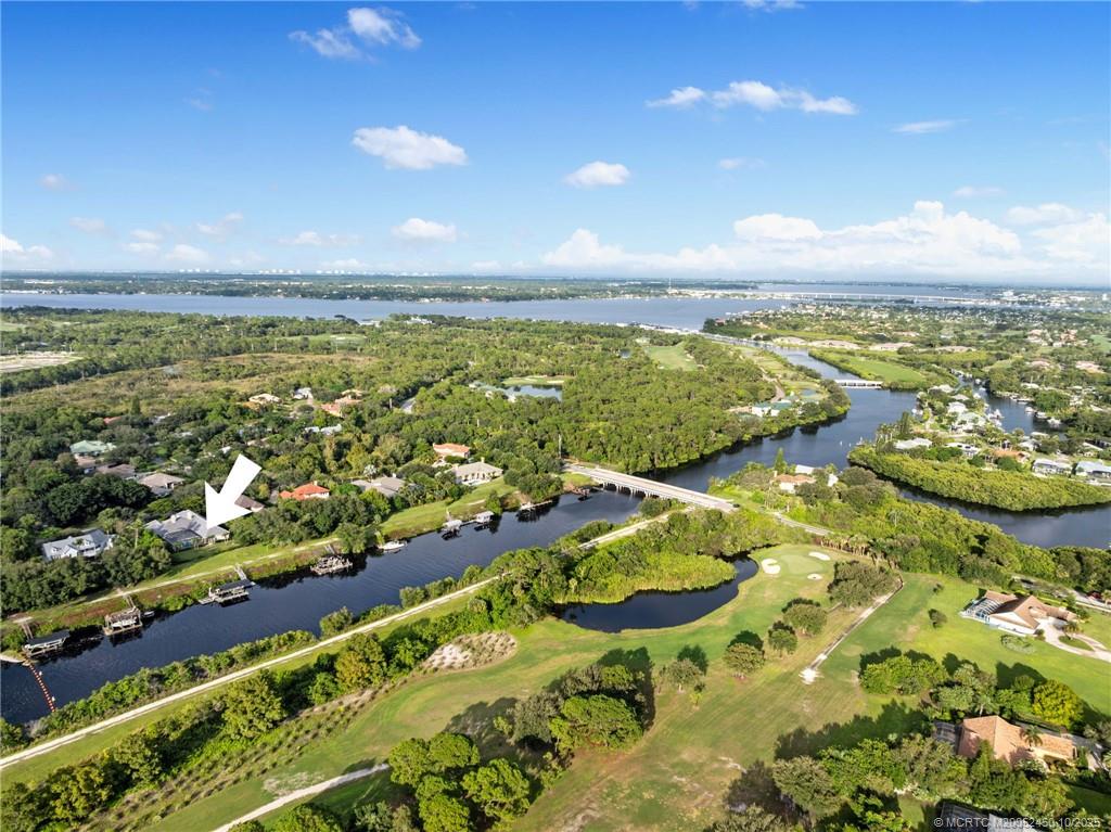 3306 SW Rivers End Way