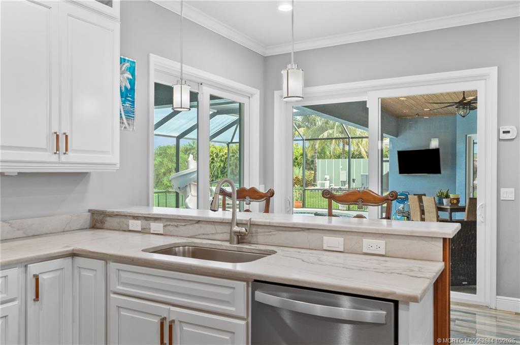 2441 SE North Lookout Blvd