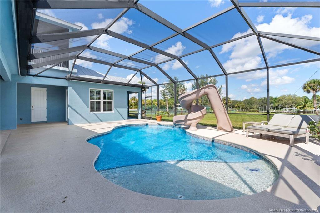 2441 SE North Lookout Blvd