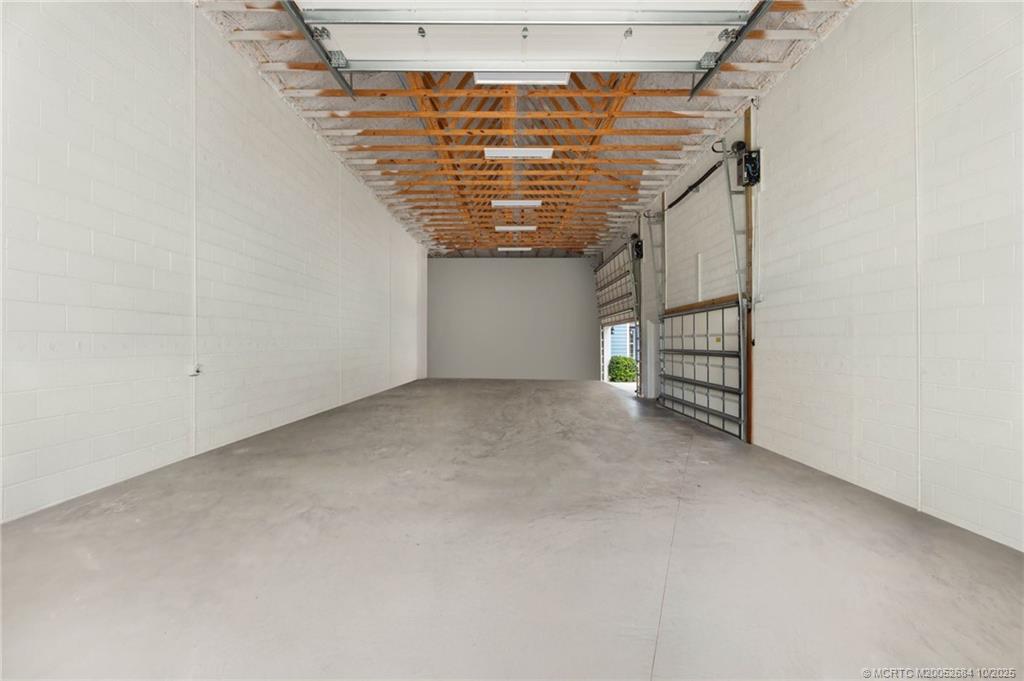 2441 SE North Lookout Blvd