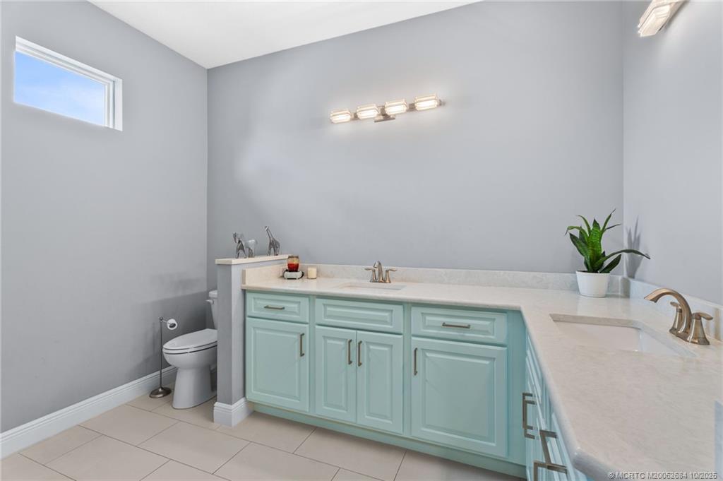 2441 SE North Lookout Blvd