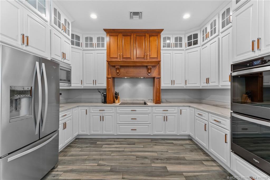 2441 SE North Lookout Blvd