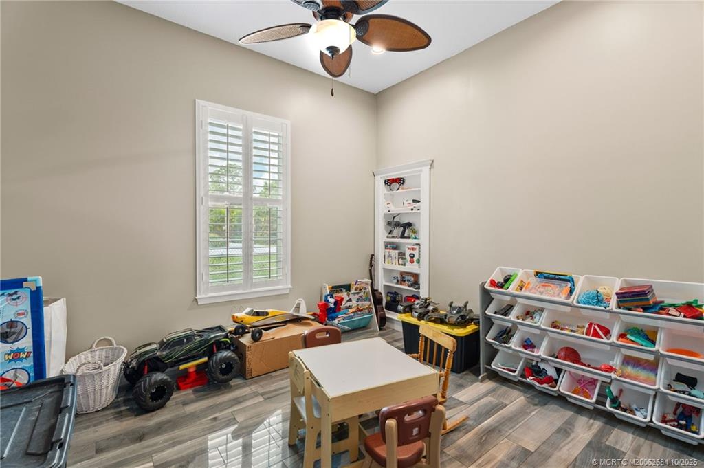 2441 SE North Lookout Blvd