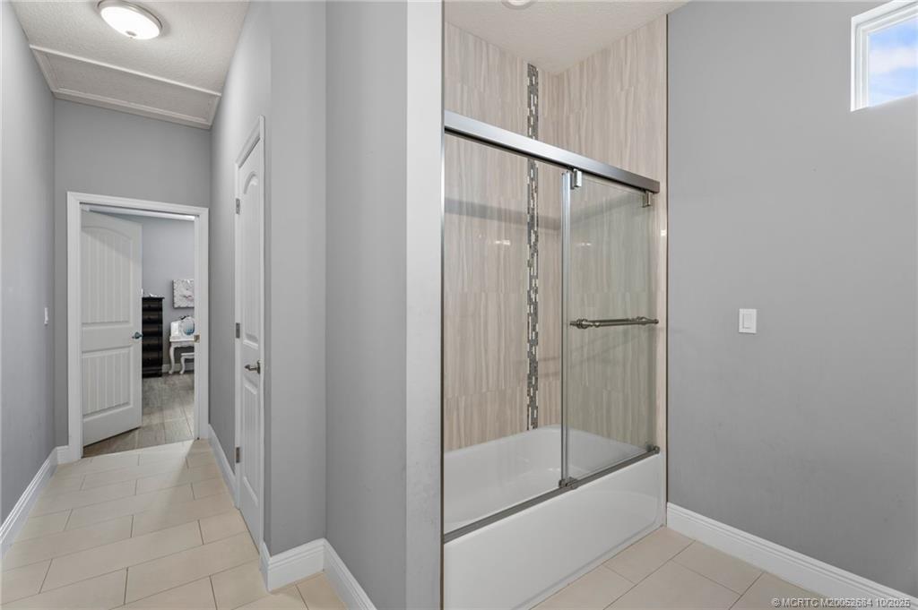 2441 SE North Lookout Blvd