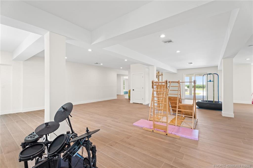 130 N Sewalls Point Road