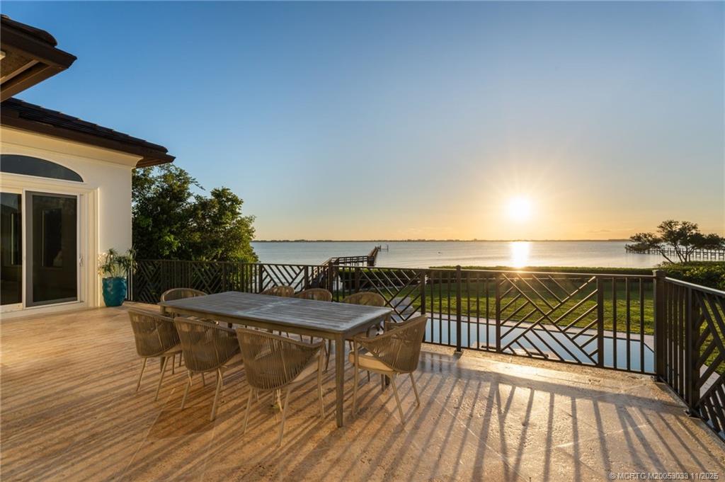 130 N Sewalls Point Road