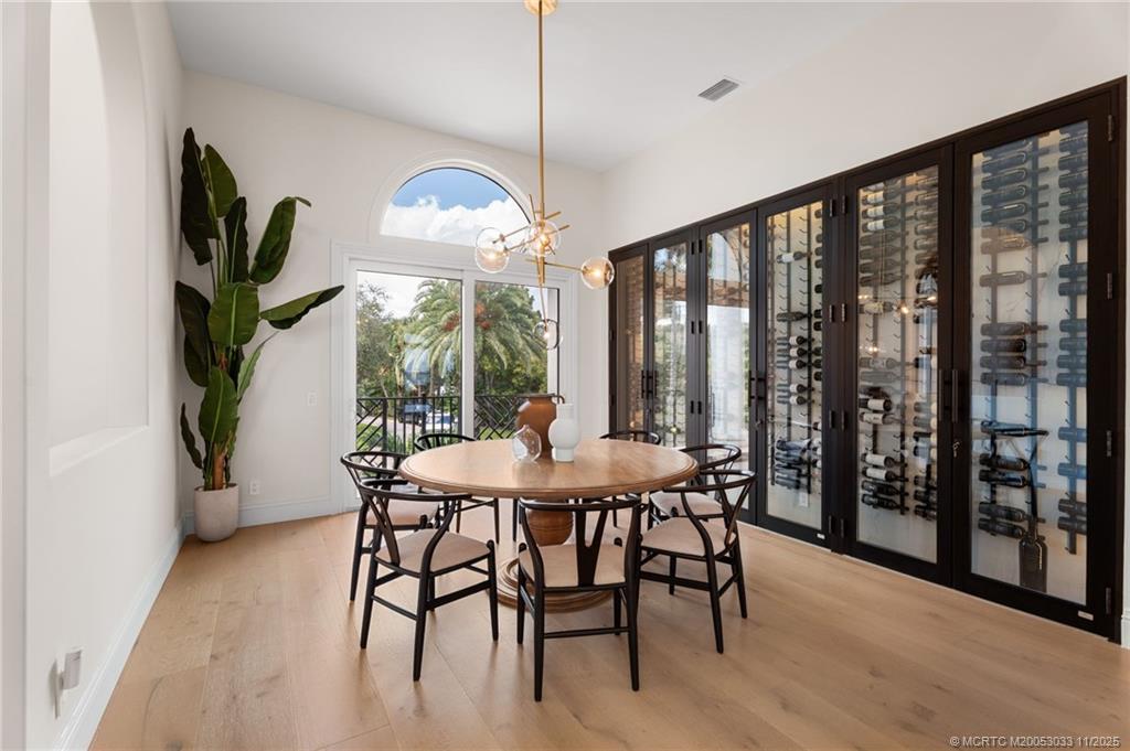 130 N Sewalls Point Road