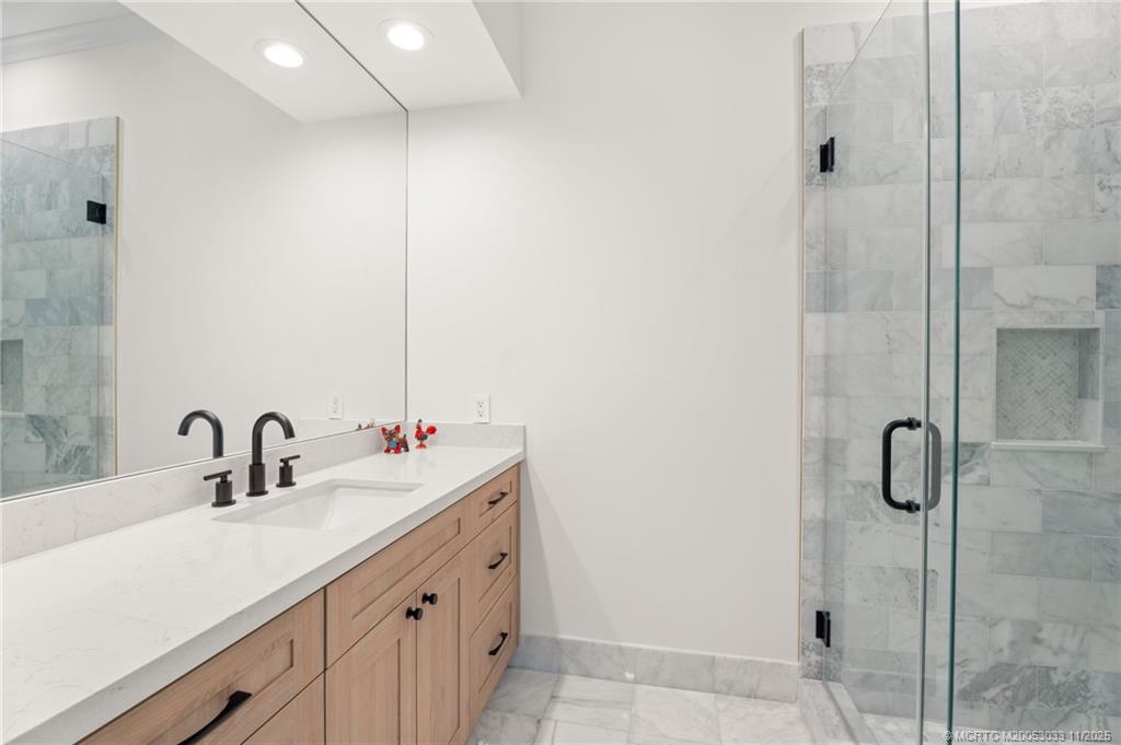 130 N Sewalls Point Road