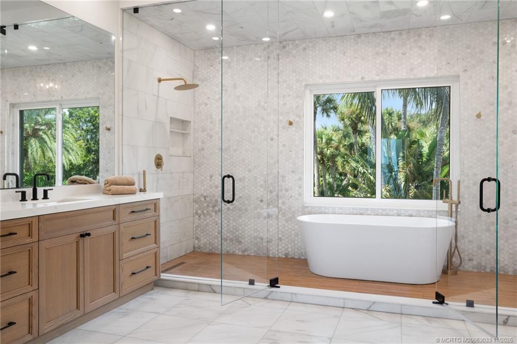 130 N Sewalls Point Road