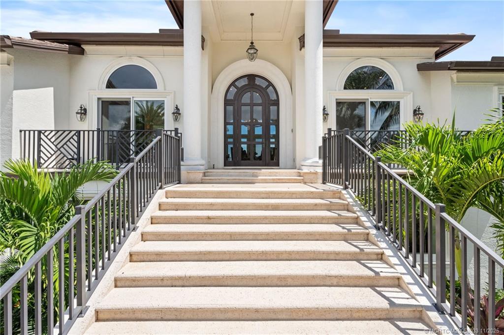 130 N Sewalls Point Road