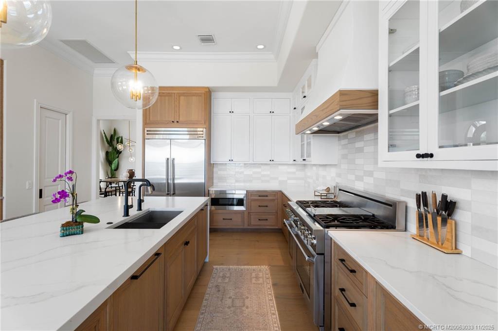 130 N Sewalls Point Road