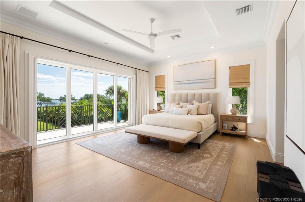 130 N Sewalls Point Road