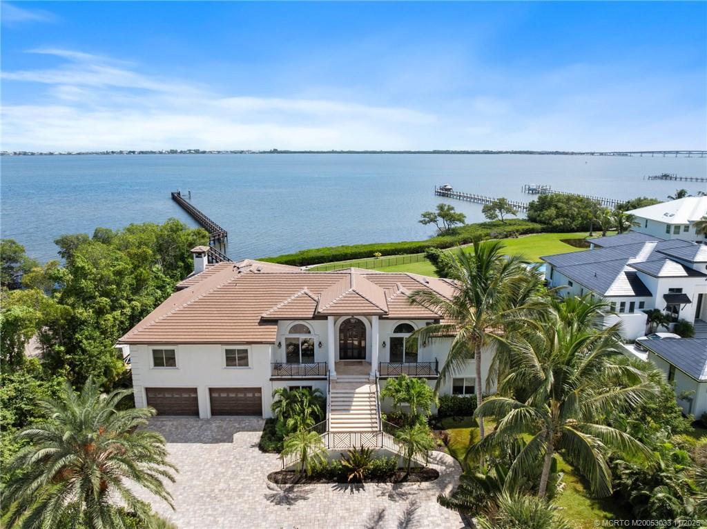 130 N Sewalls Point Road