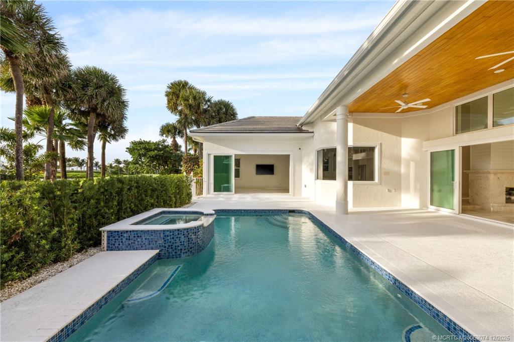 2925 SE Dune Drive
