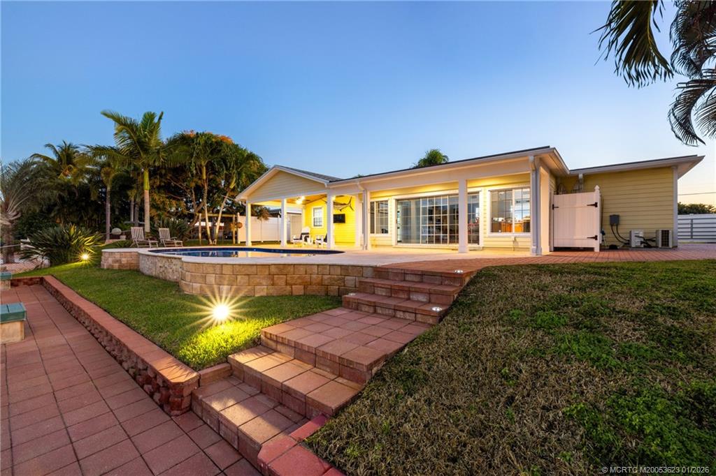 733 Jacana Way