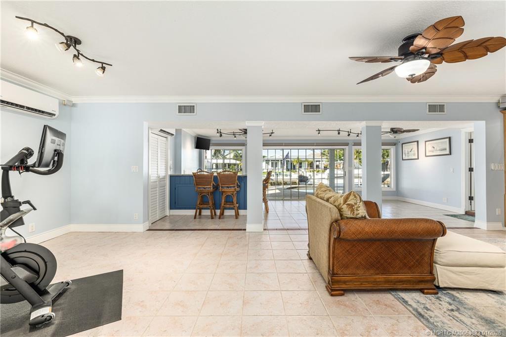 733 Jacana Way