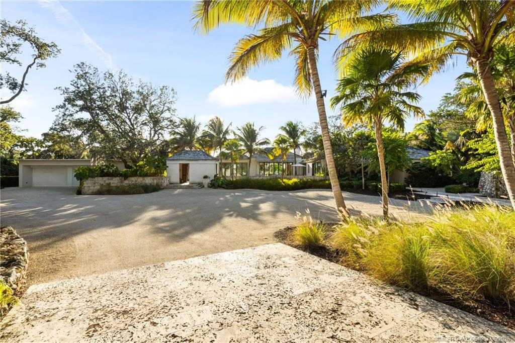 109 S River Road