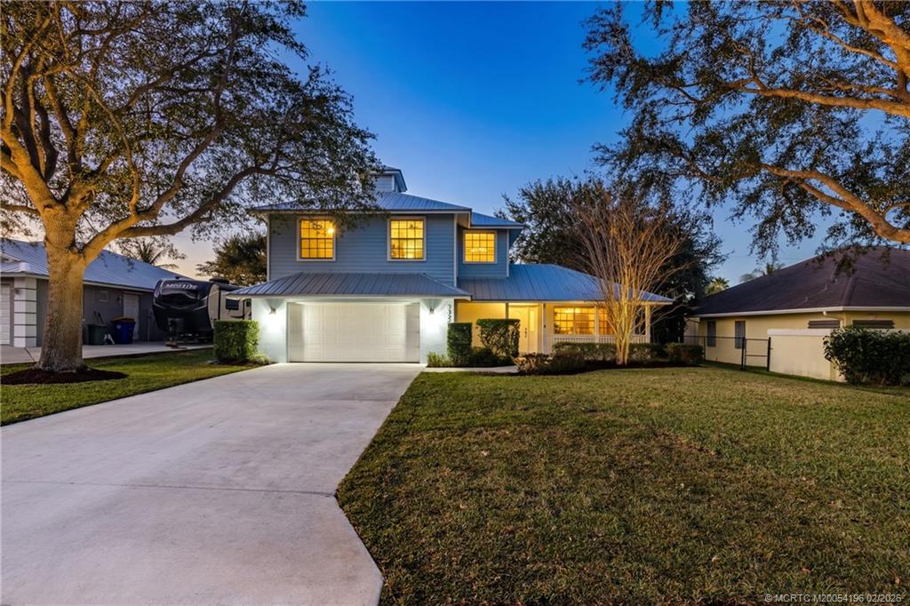 9325 SE Mercury Street