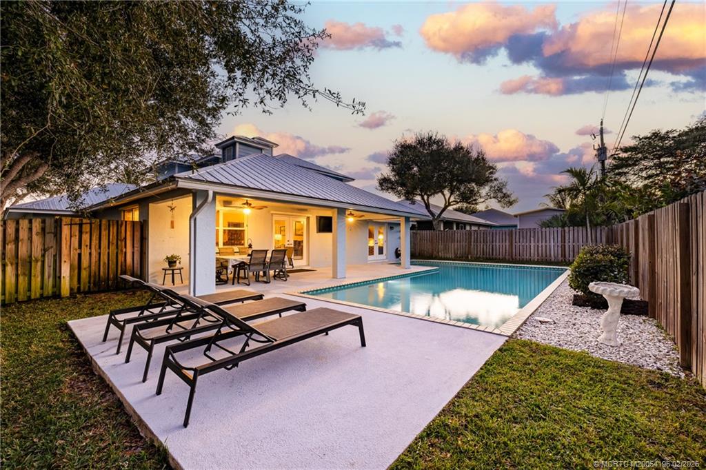 9325 SE Mercury Street