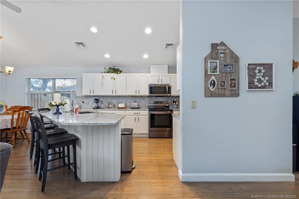 9325 SE Mercury Street