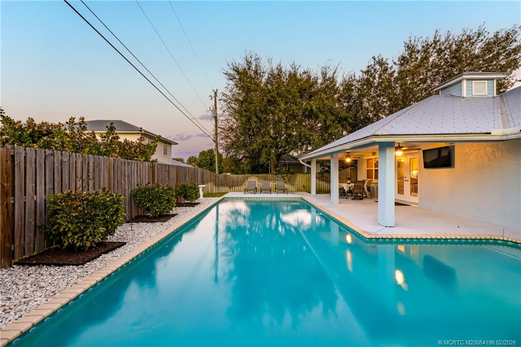 9325 SE Mercury Street