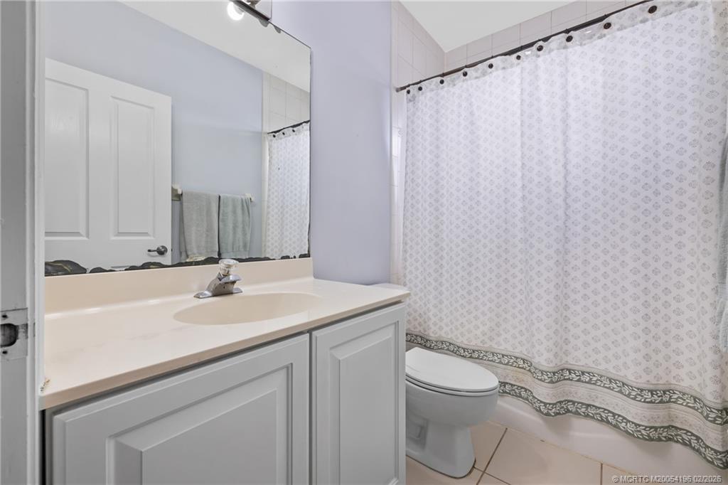 9325 SE Mercury Street