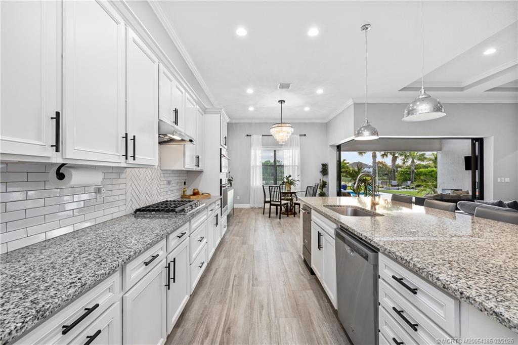 868 SW Habitat Lane
