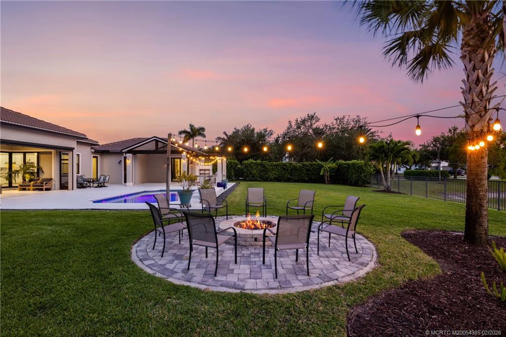 868 SW Habitat Lane