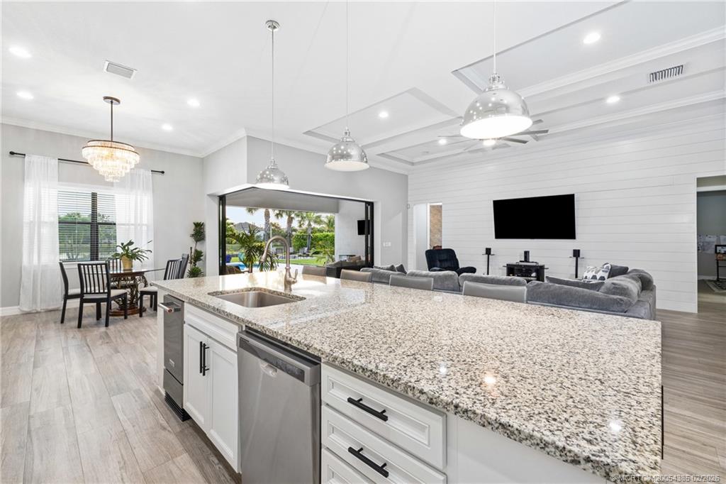 868 SW Habitat Lane