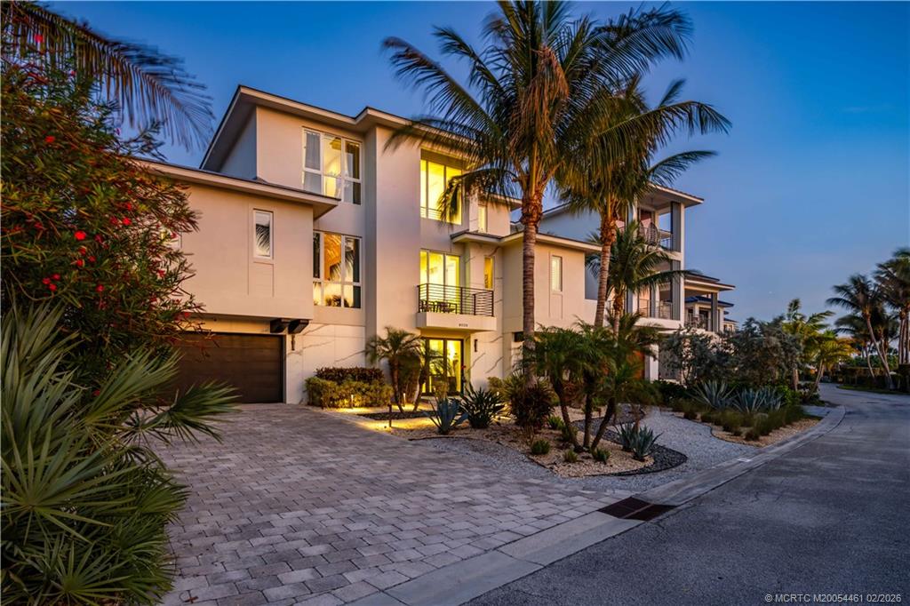 8020 S Ocean Drive