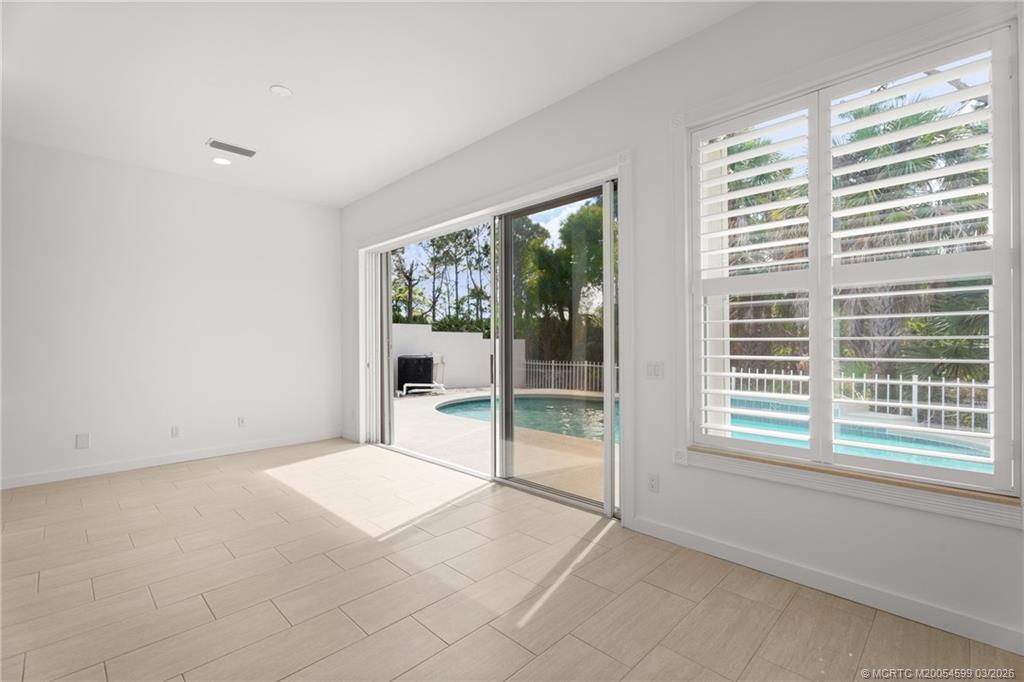 7780 SE Needle Palm Circle