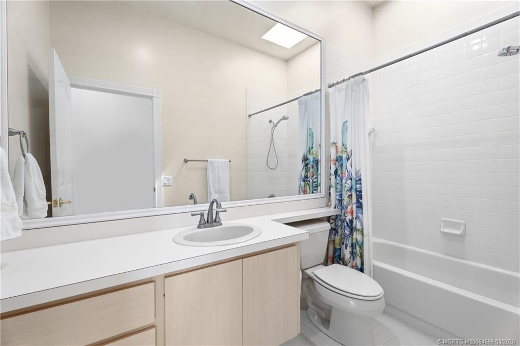 7780 SE Needle Palm Circle