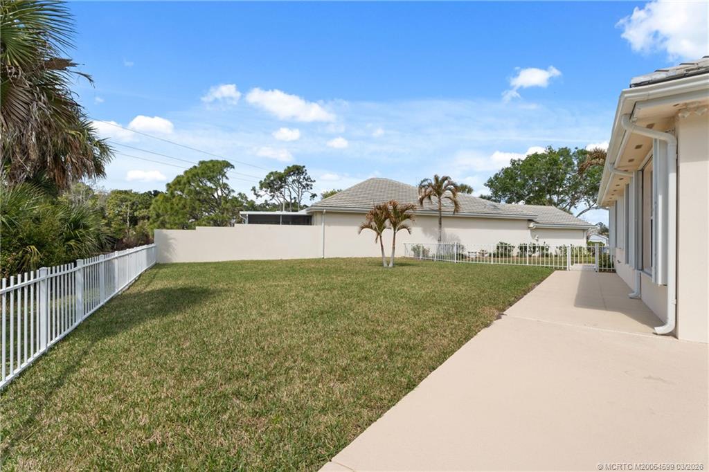 7780 SE Needle Palm Circle