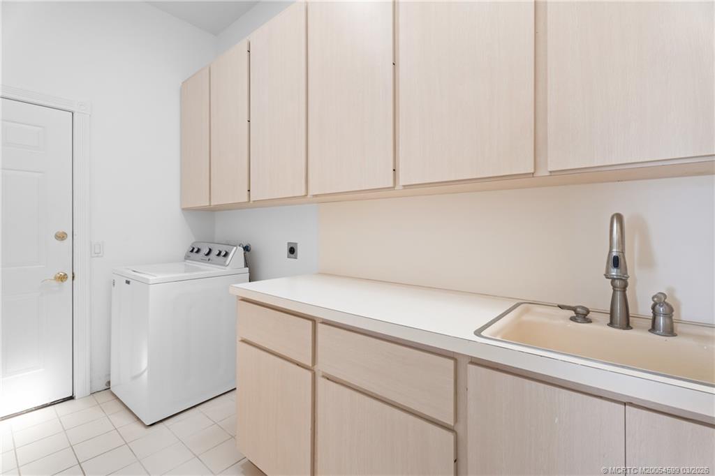 7780 SE Needle Palm Circle