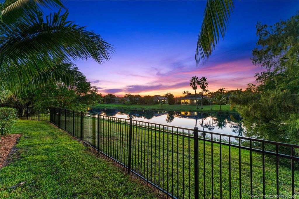 2537 SW Park Meadows Trail