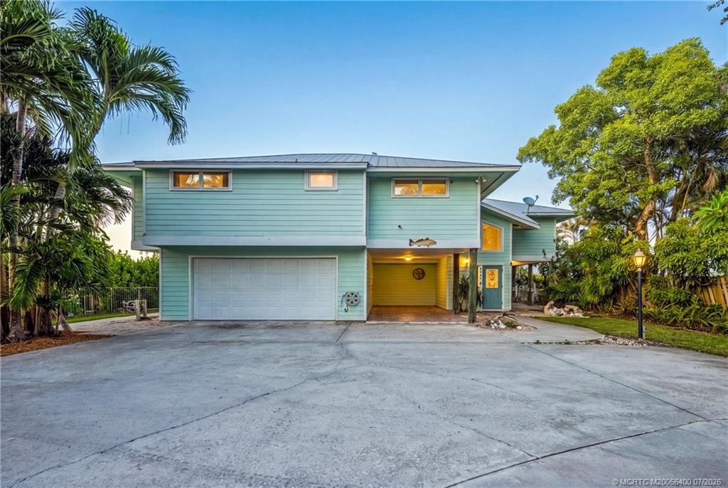 5644 SE Harbor Terrace