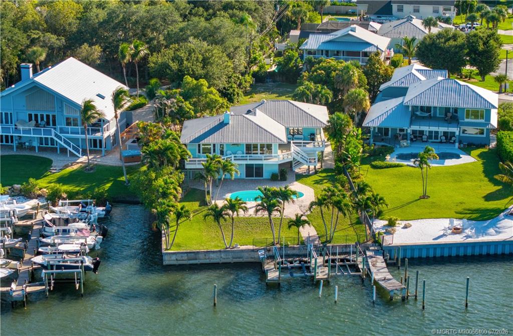 5644 SE Harbor Terrace