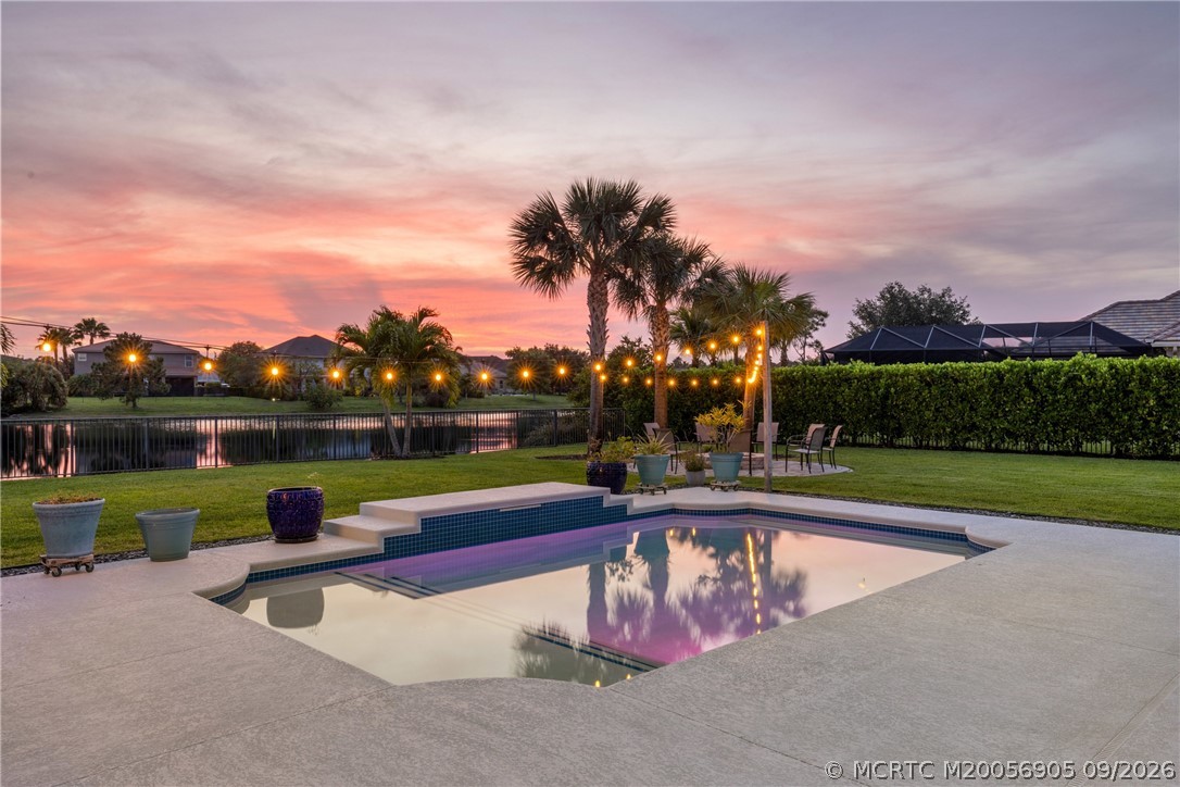 868 SW Habitat Lane