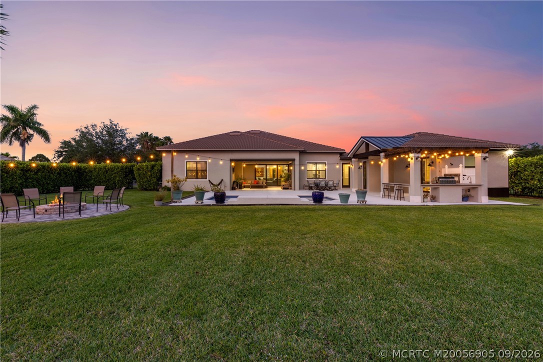 868 SW Habitat Lane