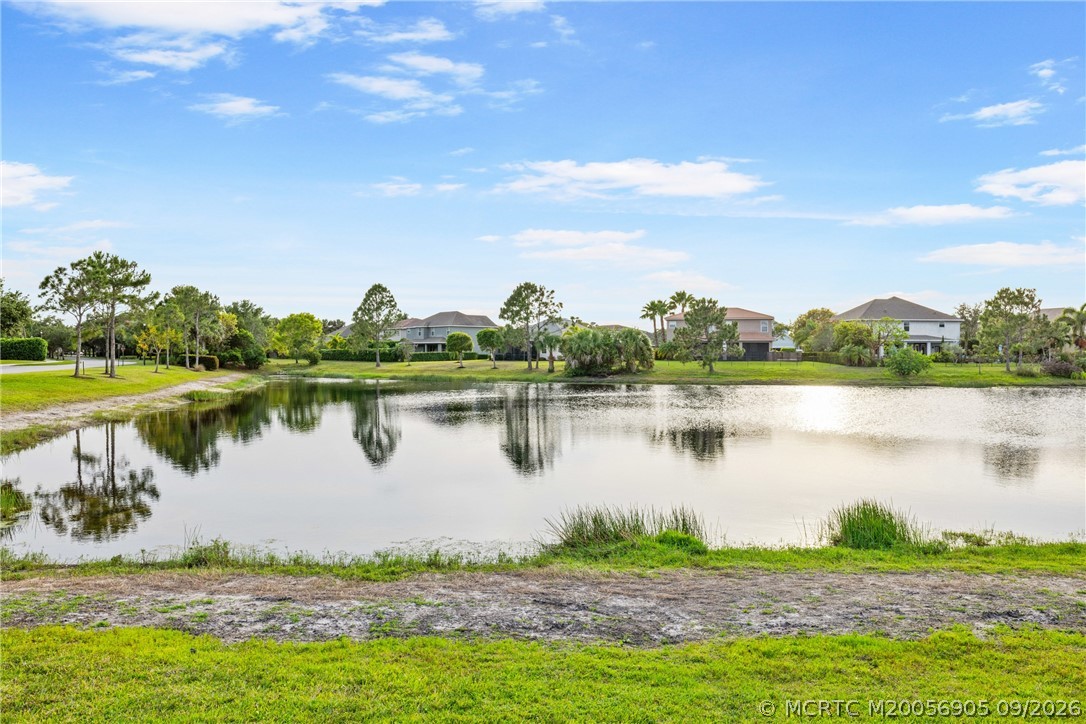 868 SW Habitat Lane