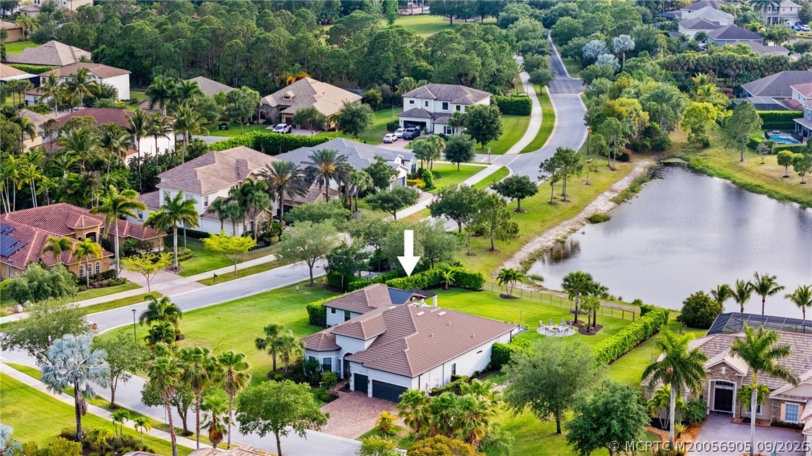 868 SW Habitat Lane