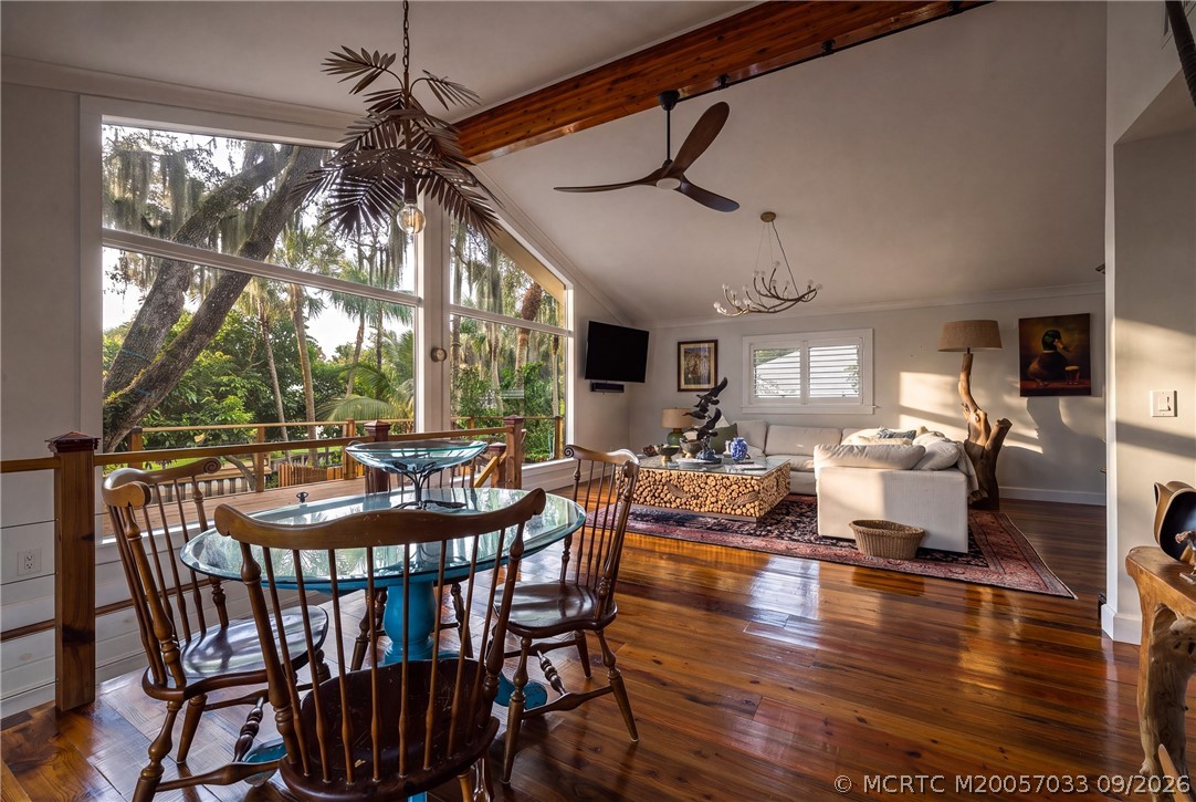 615 SW Rustic Circle