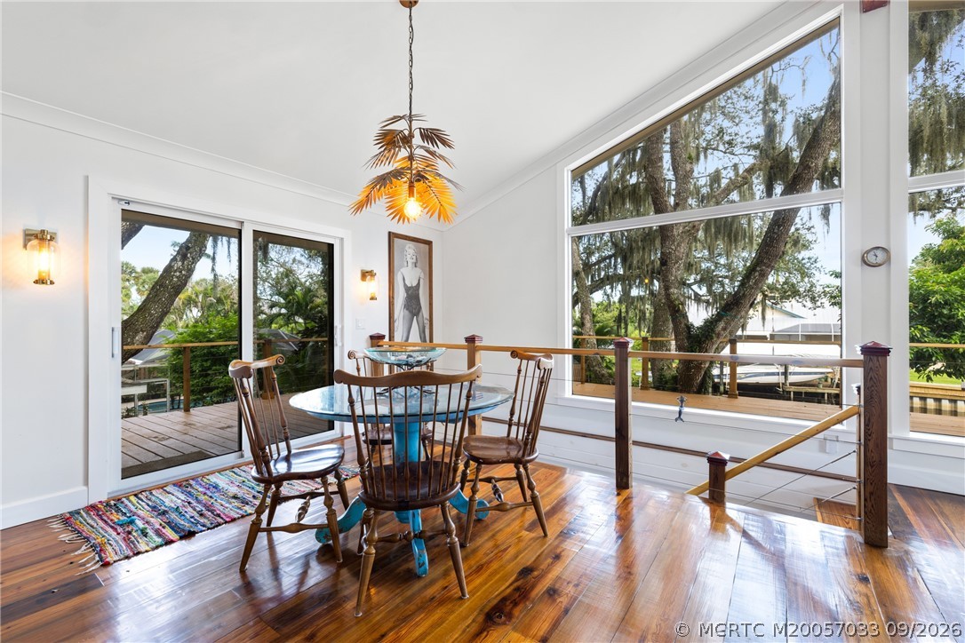 615 SW Rustic Circle